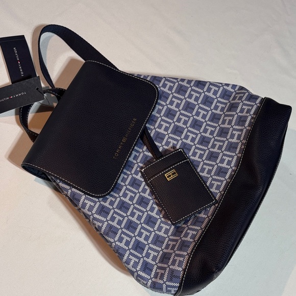 Tommy Hilfiger Backpack Andrea II Flap Faux Leather Blue & White NWT main image 5